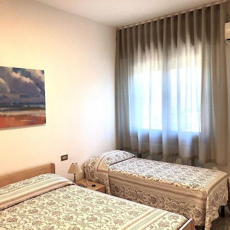 Zzznon Attivo Ex Dl5 E Dl6 Lido di Jesolo Exterior foto