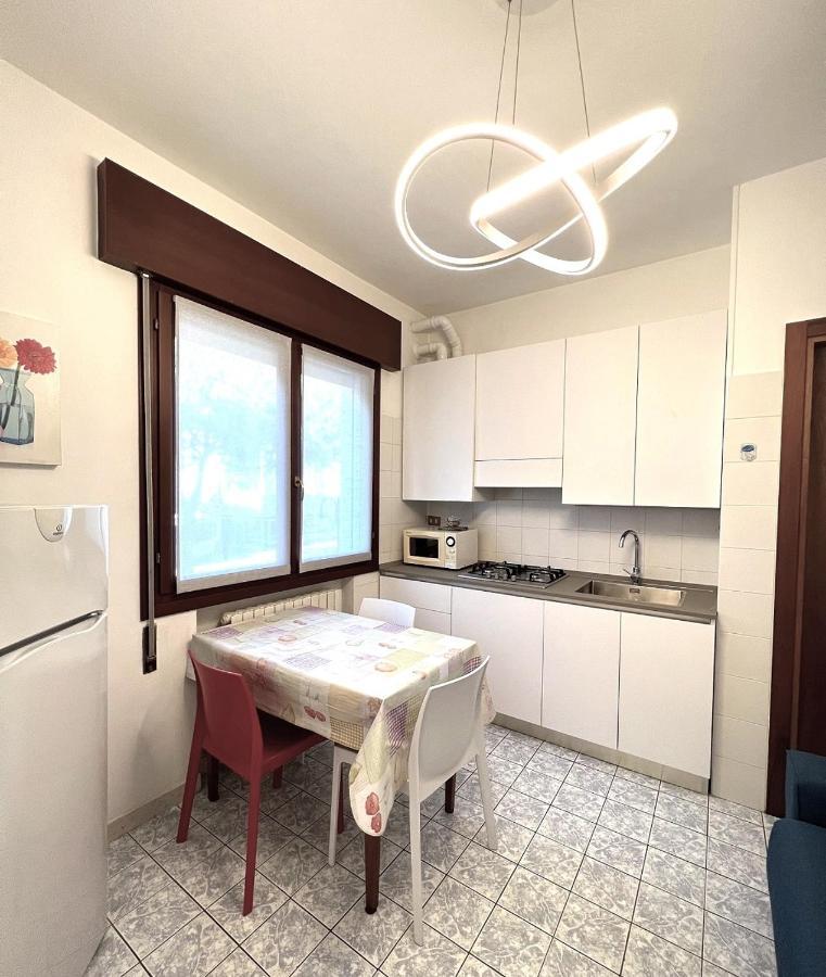 Zzznon Attivo Ex Dl5 E Dl6 Lido di Jesolo Exterior foto